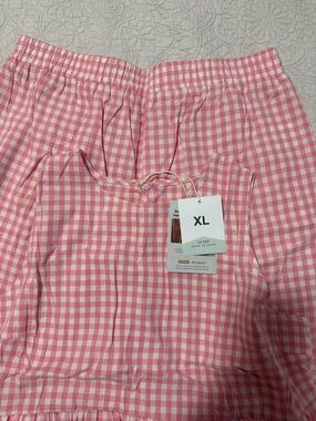 Pink & White Gingham Sleeveless Top and Pants set